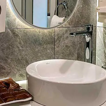 Lara Eyfel Otel