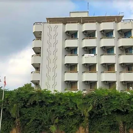 Otel Lara Eyfel 2*